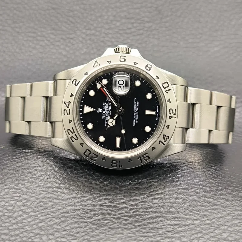 Explorer II Black Superluminova