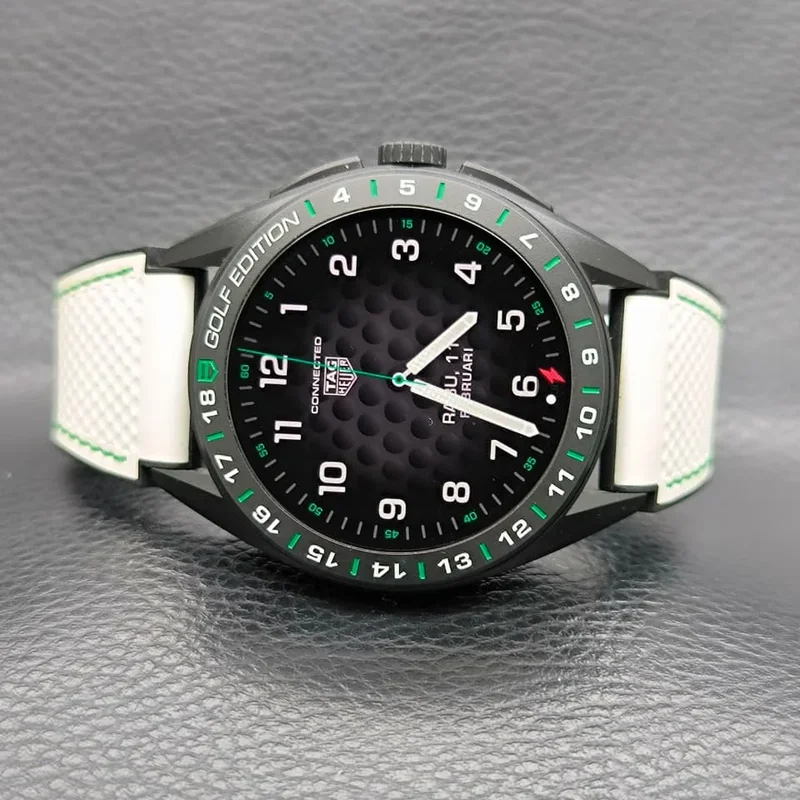 Connected Calibre E4 Golf Edition