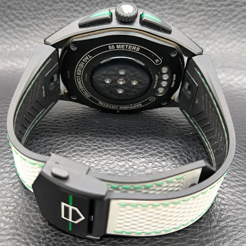 Thumb Connected Calibre E4 Golf Edition