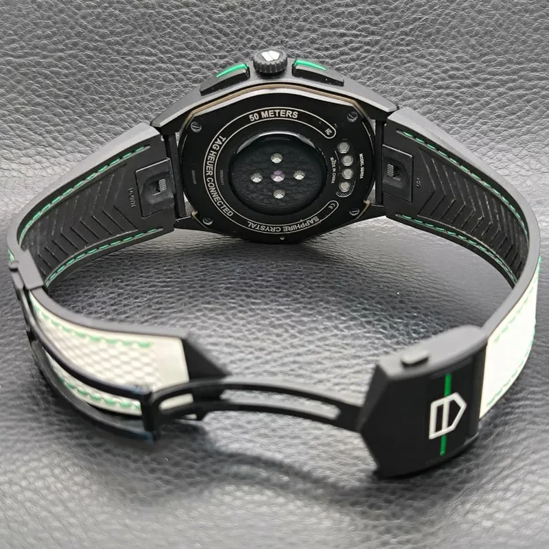 Thumb Connected Calibre E4 Golf Edition