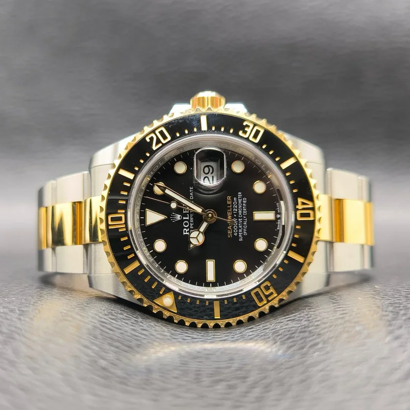 Sea-Dweller Stainless Steel / Yellow Gold / Black