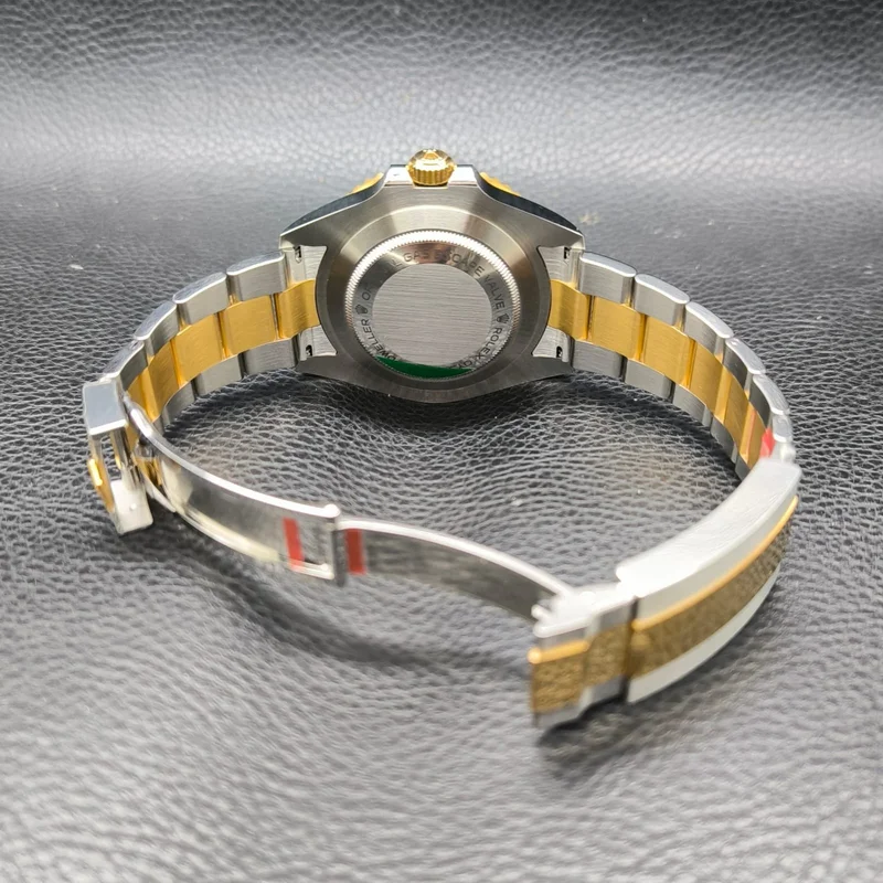 Thumb Sea-Dweller Stainless Steel / Yellow Gold / Black