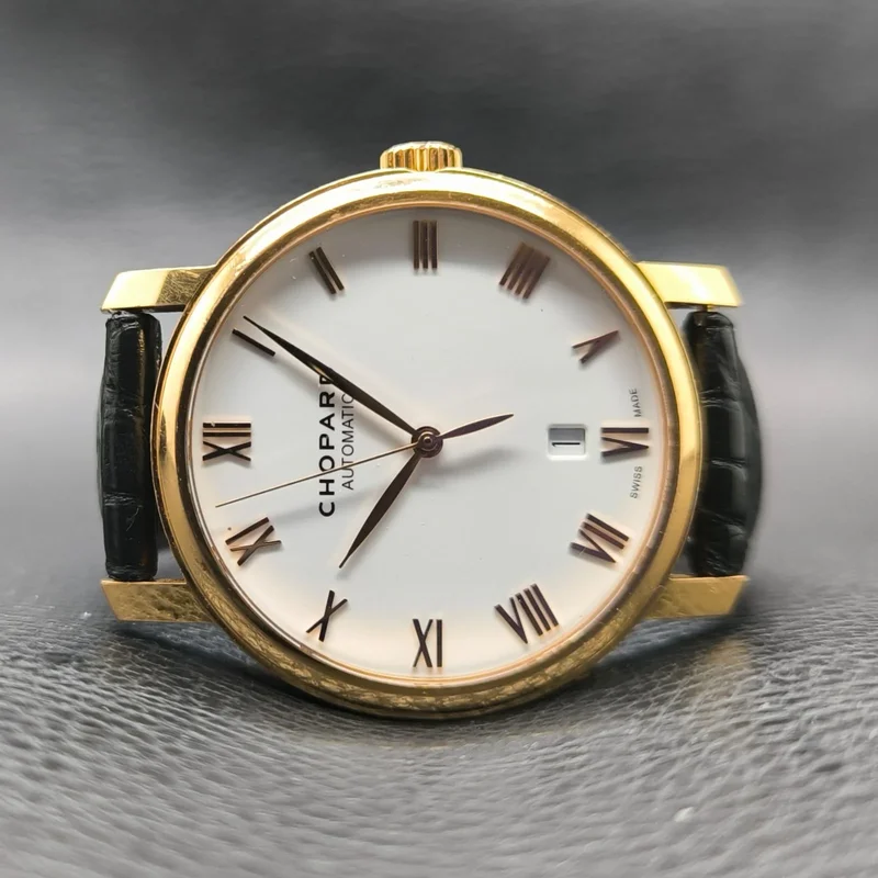 Classic / Yellow Gold / Automatic