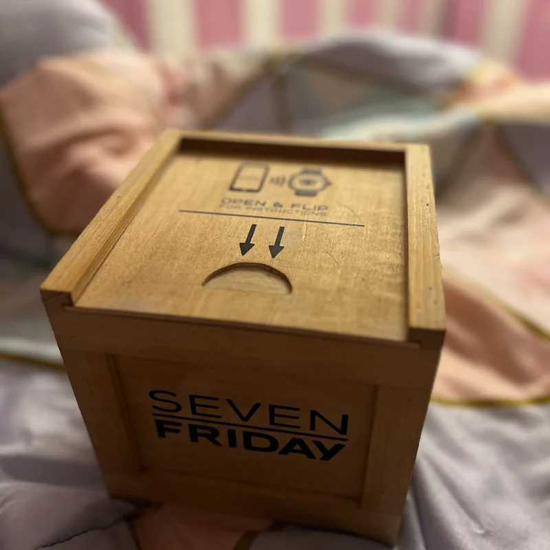 Thumb P1/02 Bright Watch