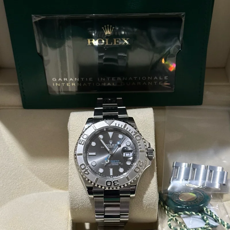 Thumb Yacht-Master 40 Rolesium / Dark Rhodium