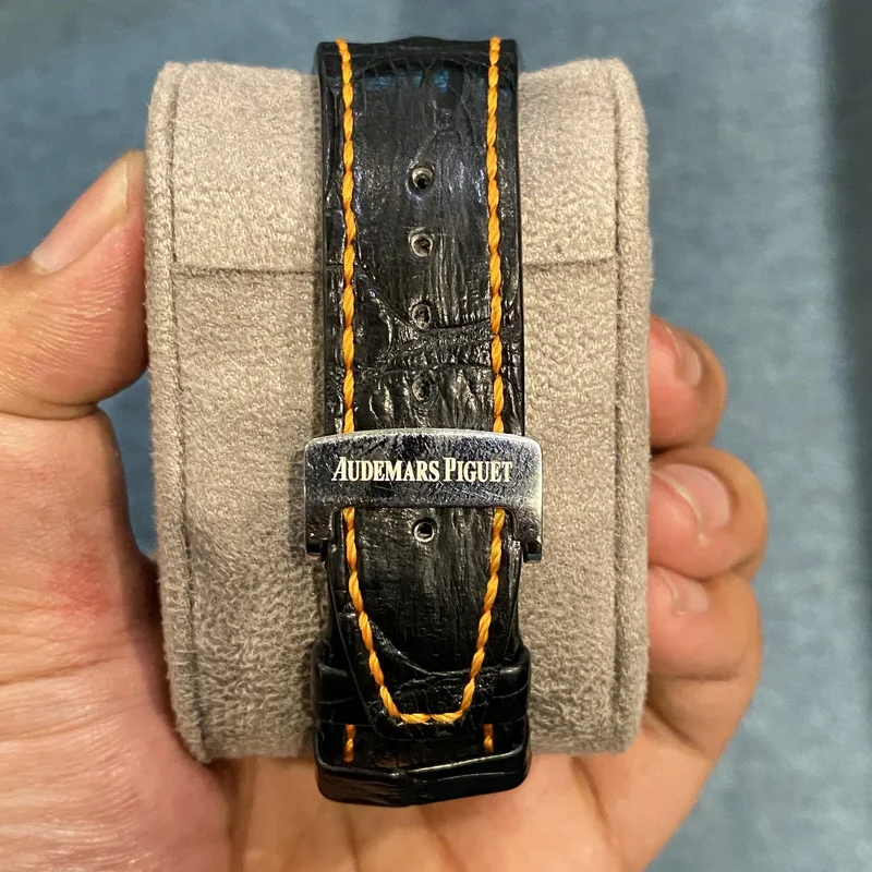 Thumb Royal Oak Offshore 26170 Chronograph Volcano