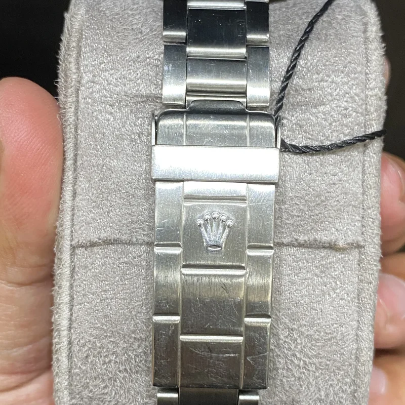 Thumb Red Submariner Date 1680