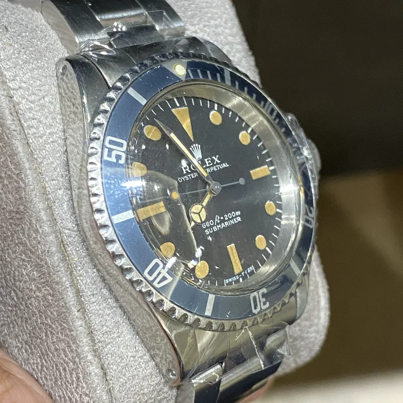 Thumb Submariner No-Date 5513