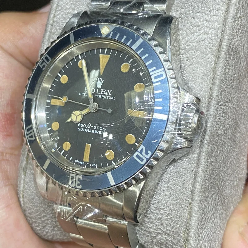 Thumb Submariner No-Date 5513