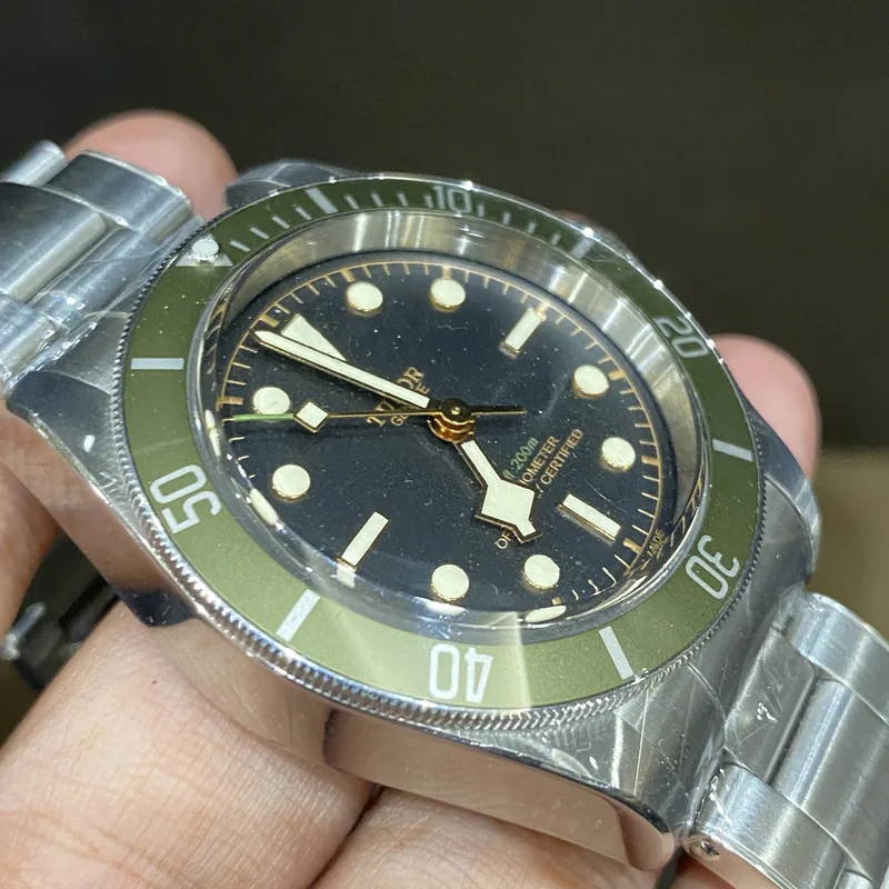 Thumb Black Bay Green Manufacture / Bracelet / Harrods