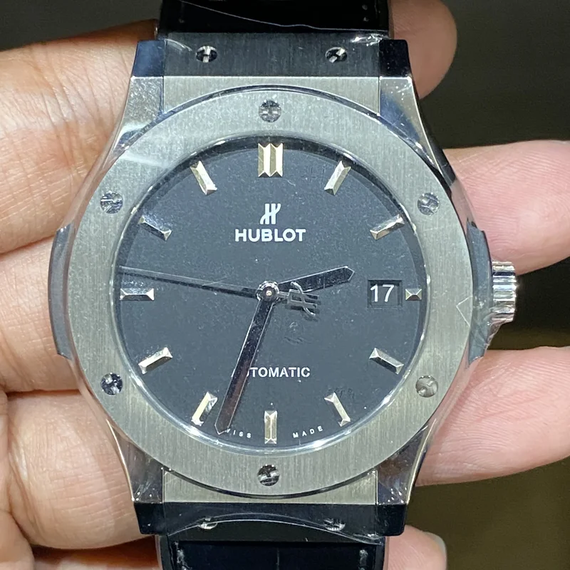 Classic Fusion 45 Titanium / Black
