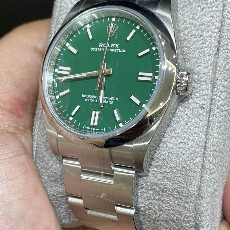 Thumb Oyster Perpetual 36 Stainless Steel / Green
