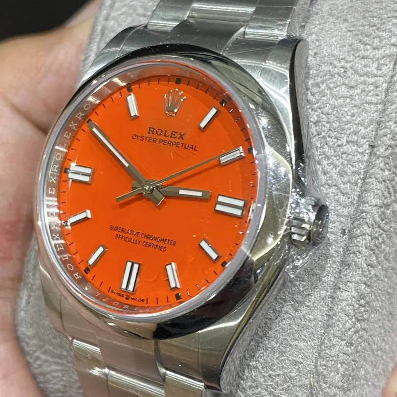 Thumb Oyster Perpetual 36 Stainless Steel / Red