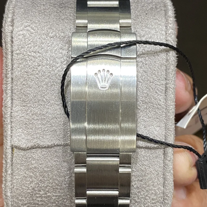 Thumb Oyster Perpetual 36 Stainless Steel / Red