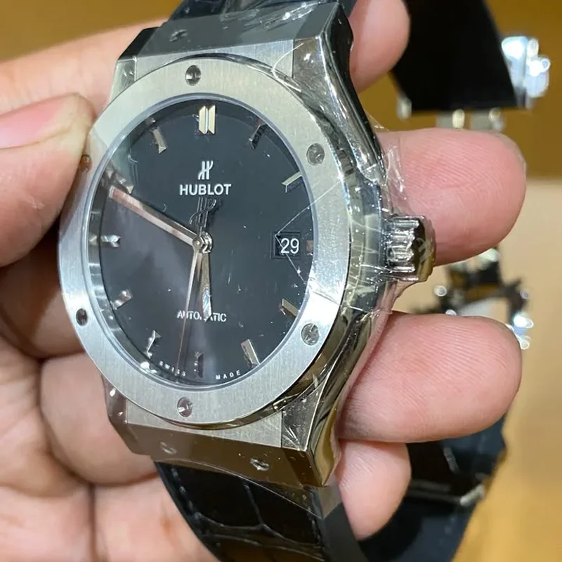 Thumb Classic Fusion 42 Titanium / Black / Rubber