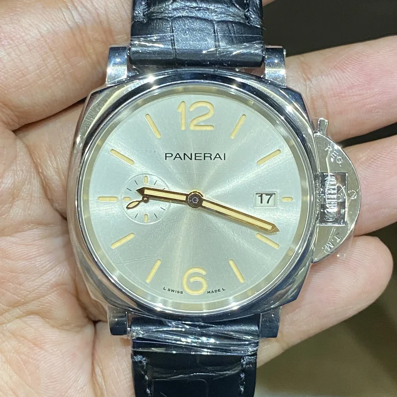 Luminor Due 42 3 Days Date Stainless Steel / Silver
