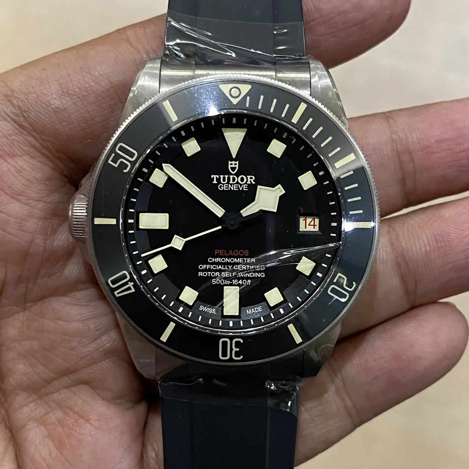 Pelagos Titanium / Black / Bracelet / LHD