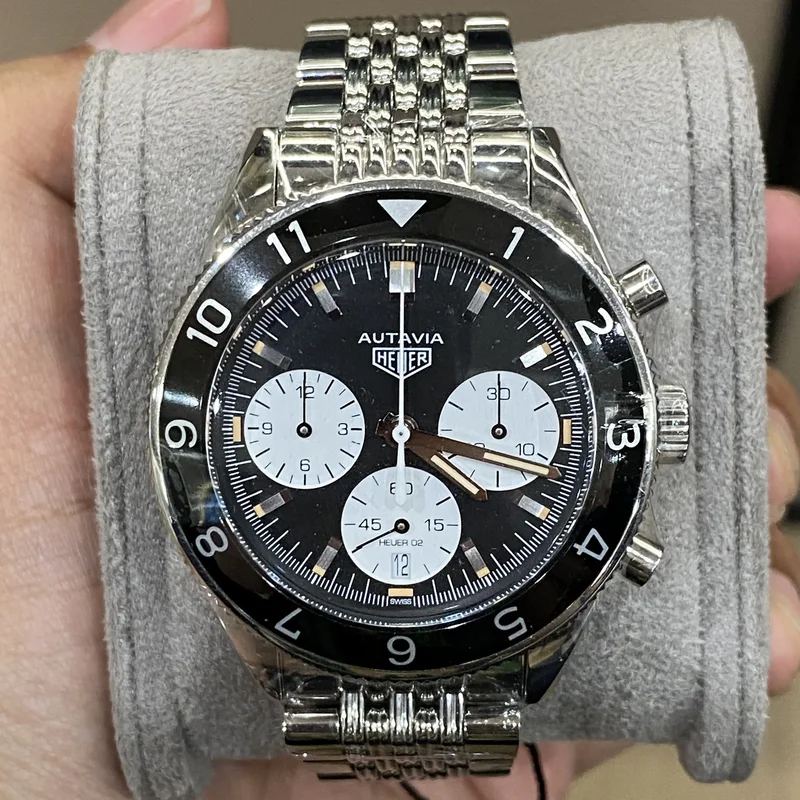 Autavia Heuer 02 Stainless Steel / Inverted Panda / Bracelet