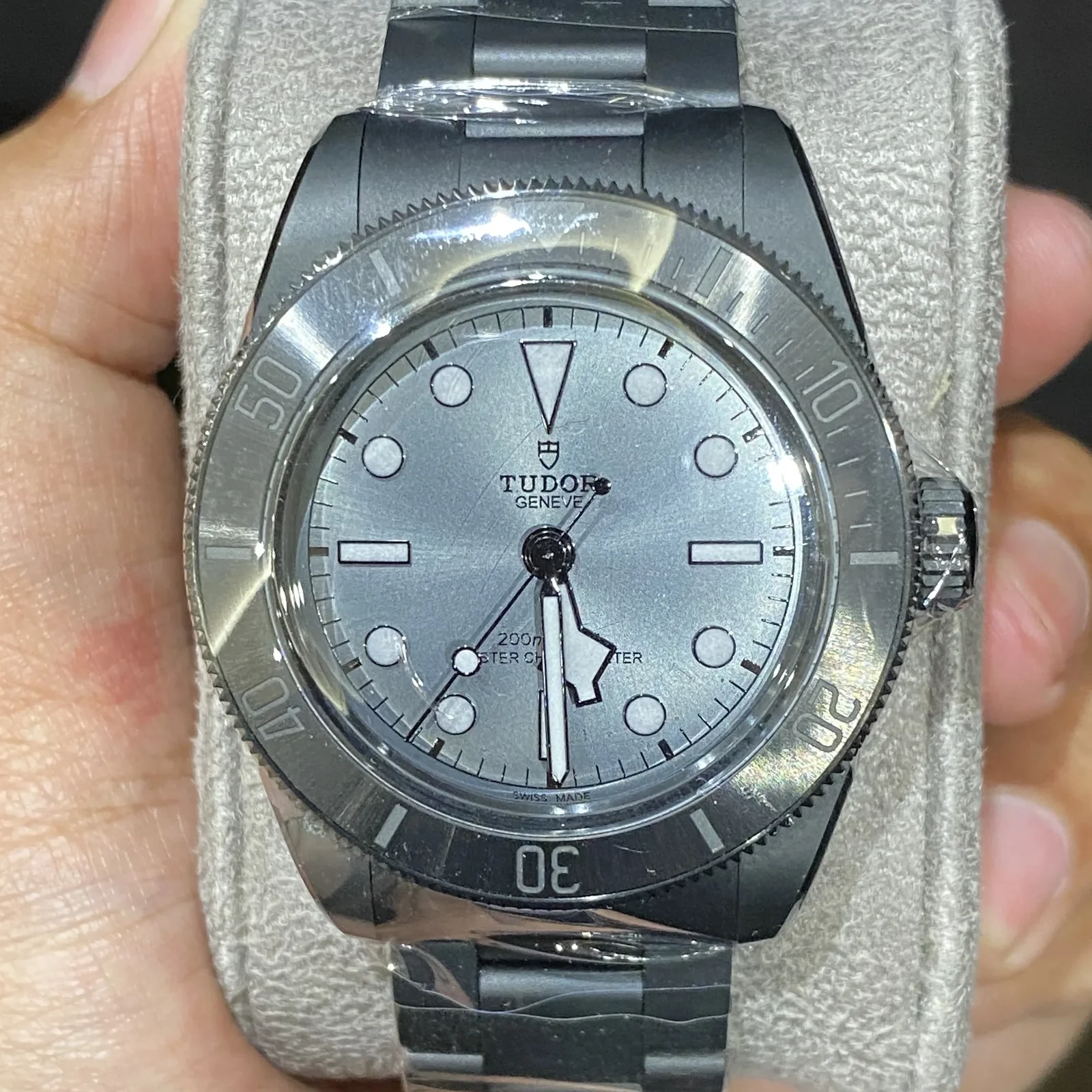 Black Bay Ceramic Master Chronometer Black Ceramic / Black / Bracelet