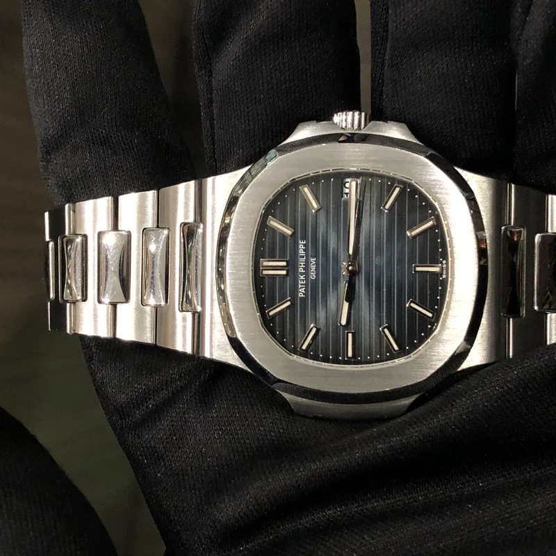 Thumb Nautilus 5711 Stainless Steel / Blue
