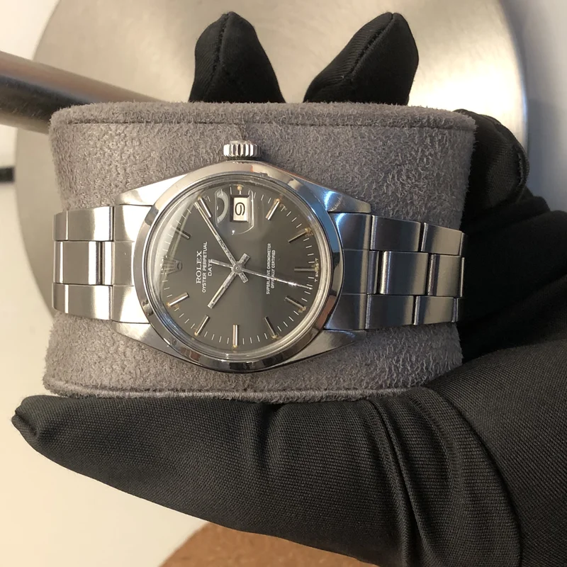 Thumb Oyster Perpetual Date 34 / 1500 / Silver / Stainless Steel