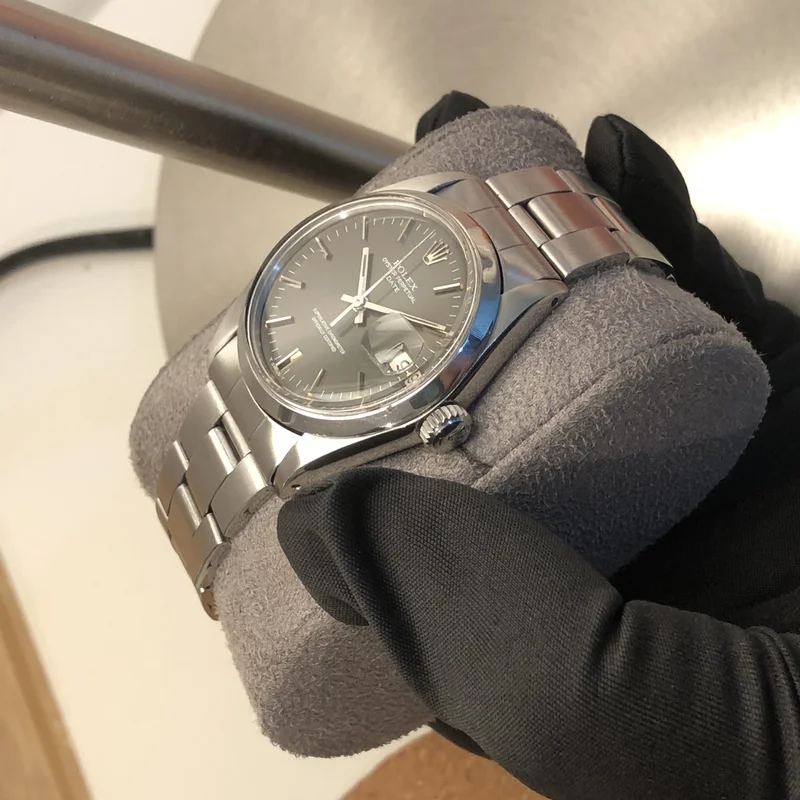 Thumb Oyster Perpetual Date 34 / 1500 / Silver / Stainless Steel