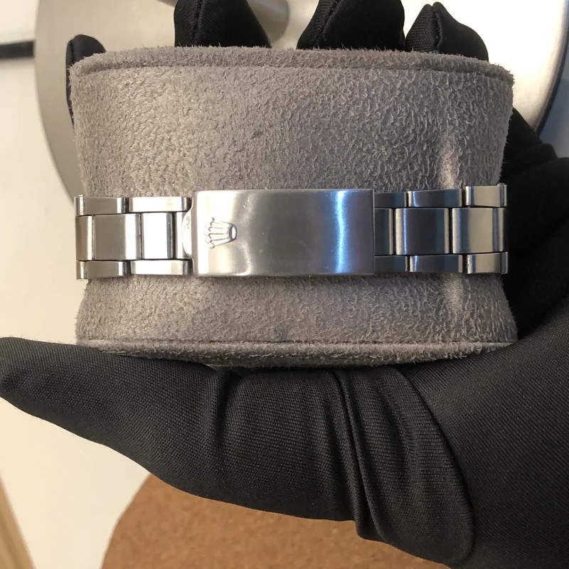 Thumb Oyster Perpetual Date 34 / 1500 / Silver / Stainless Steel