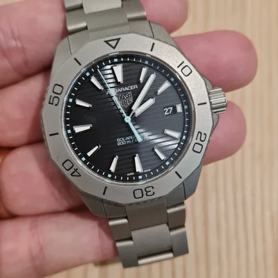 Aquaracer Professional 200 Titanium / Black