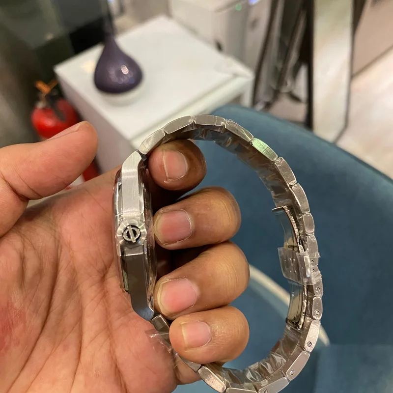 Thumb Riviera 42 Stainless Steel / Black