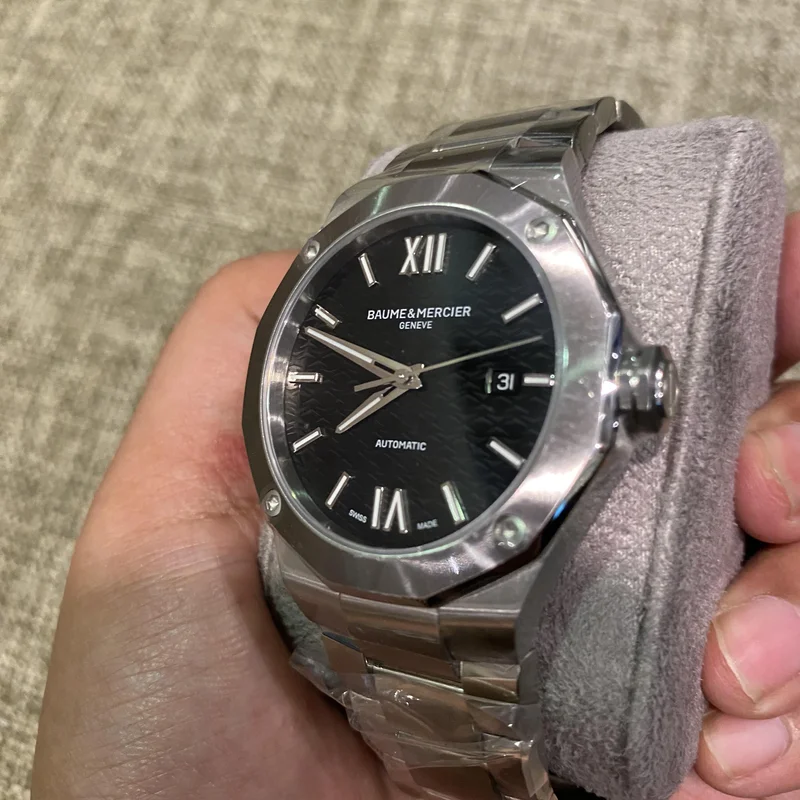 Thumb Riviera 42 Stainless Steel / Black