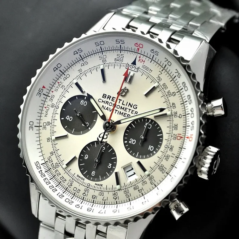 Thumb Navitimer 1 B01 Chronograph 43 Stainless Steel / Silver / Bracelet