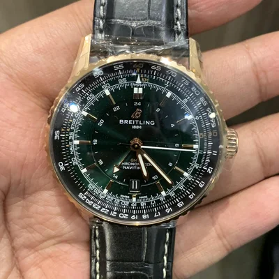 Navitimer Automatic GMT 41 Green