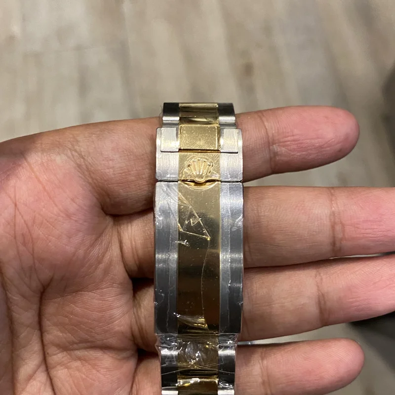 Thumb Submariner Date 41 Stainless Steel / Yellow Gold / Blue