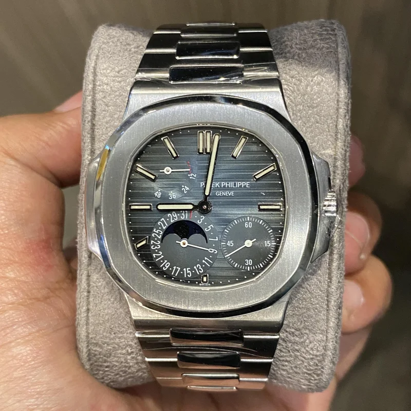 Nautilus 5712 Stainless Steel / Blue