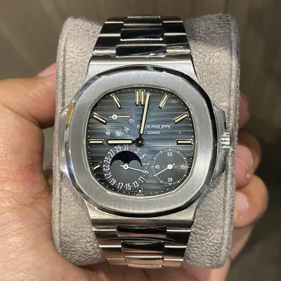 Nautilus 5712 Stainless Steel / Blue