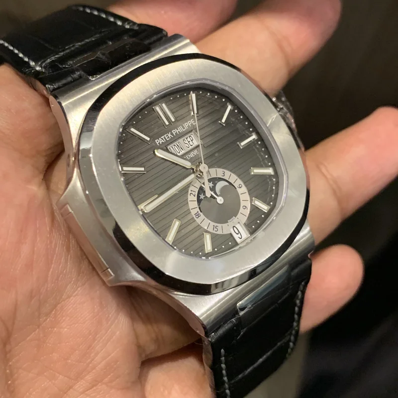 Thumb Nautilus 5726 Stainless Steel / Black