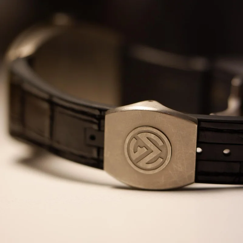 Thumb Vanguard Steel Black Alligator Leather Strap