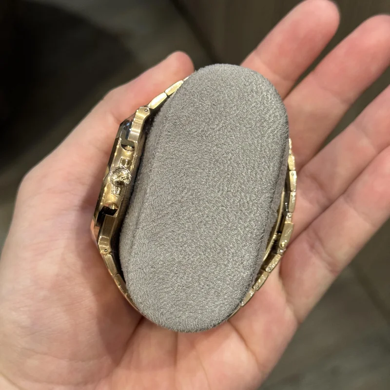 Thumb Nautilus 5711R Brown