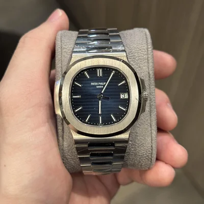 Nautilus 5811 White Gold / Blue