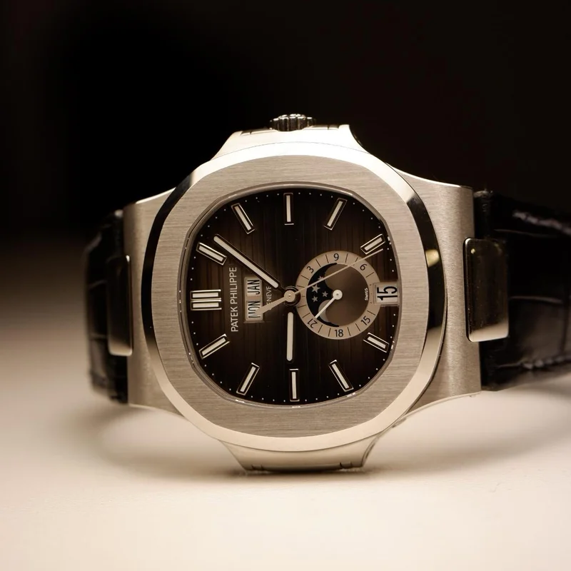 Thumb Nautilus 5726 Stainless Steel / Black