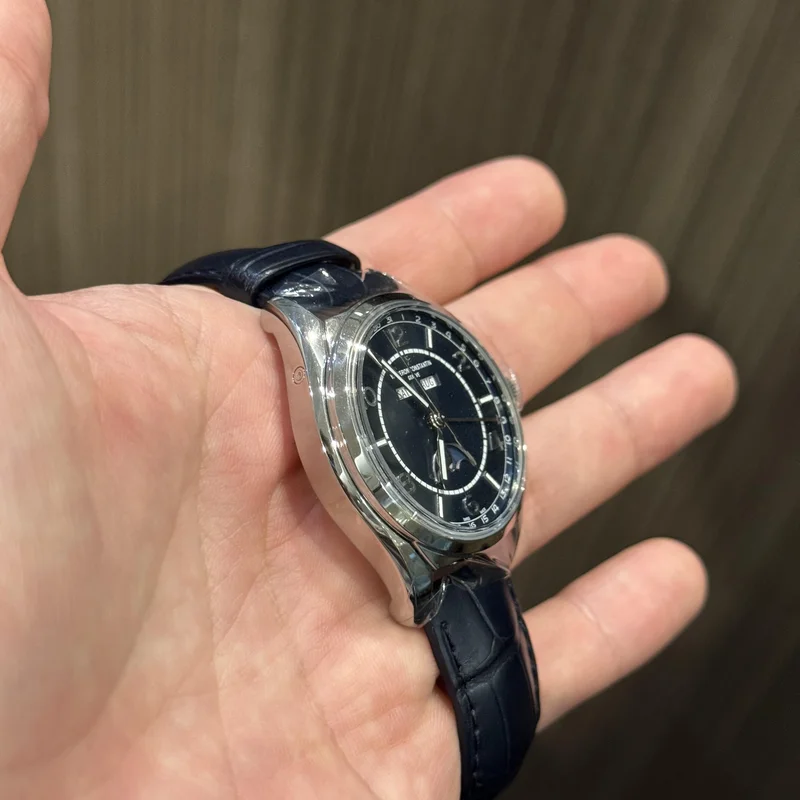 Thumb FiftySix Complete Calendar Stainless Steel / Blue