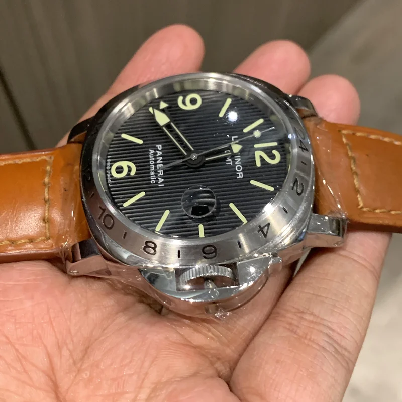 Thumb Luminor GMT Tuxedo