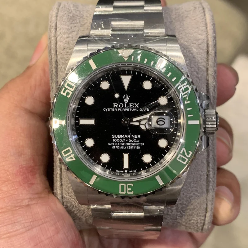Submariner Date 41 Stainless Steel / Black / Green Cerachrom