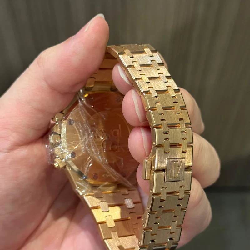 Thumb Royal Oak Chronograph 41 Pink Gold / Brown / Alligator