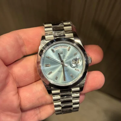 Day-Date 40 Platinum / Ice Blue Diagonal Diamond