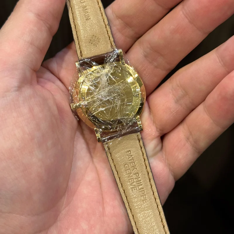 Thumb Calatrava 3919 Yellow Gold / White