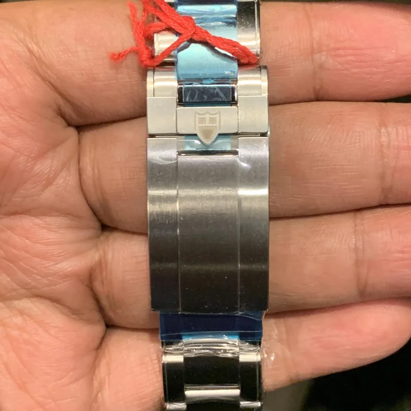 Thumb Black Bay Fifty-Four Stainless Steel / Black / Bracelet