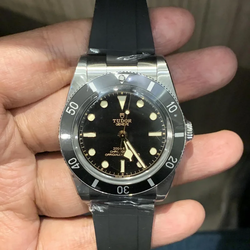 Black Bay Fifty-Four Stainless Steel / Black / Bracelet