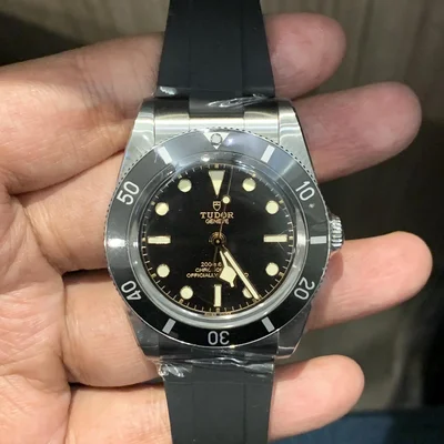 Black Bay Fifty-Four Stainless Steel / Black / Bracelet