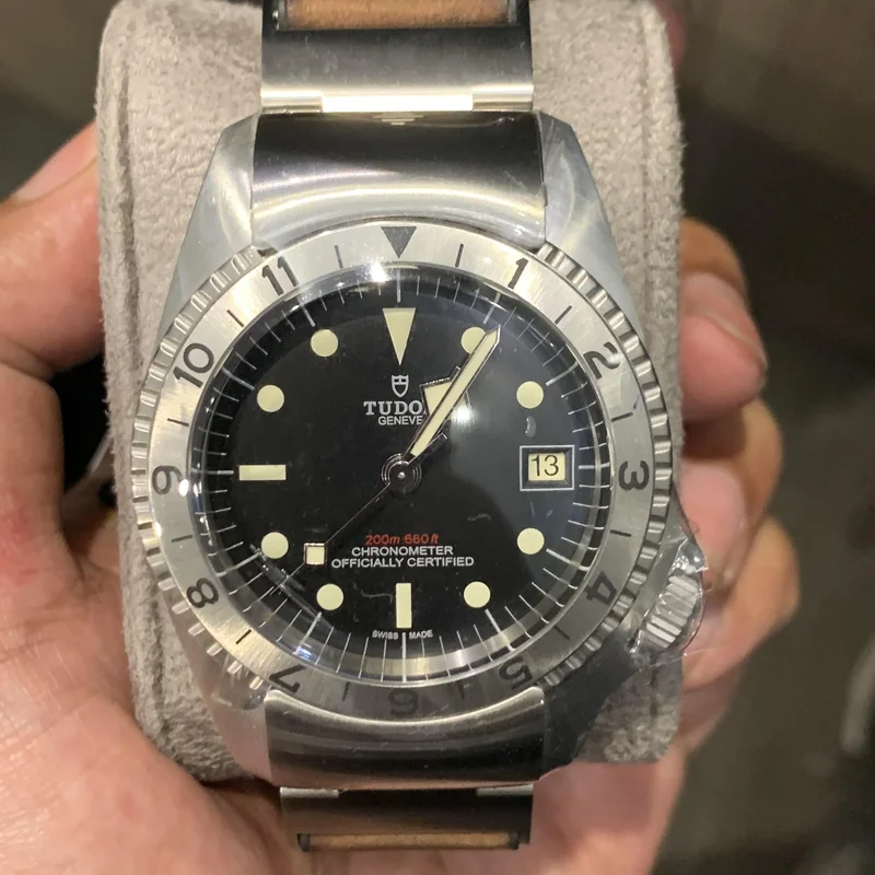 Heritage Black Bay P01